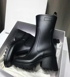 2022 Betty Designer Boots PVC Heeled Zip Boot Women Square Toe Knee Booties Rubber Platform Rain Shoes Waterproof Welly Shoe With 4673714