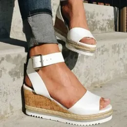 Плюс клинья высокий для женщин по размеру каблуки летние ботинки шлейф -флоп chaussures femme sandals 230724 ead platm