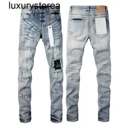 Najwyższej jakości fioletowe dżinsy Mężczyźni 1 1 High Street Blue Hole Patch Light Kolor naprawa niskie podniesione ciasne spodnie dżinsowe 9038