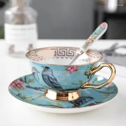Coppe Saucers Luxury Vintage Cup Creative Nordic British Ceramic di alta qualità con cucchiaio Xicara de Cafe Afternoon Coffee Tea MM60byd