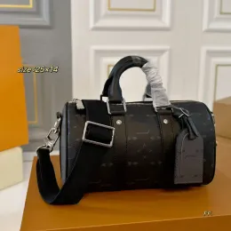Luxus Schulter Keepalll Bag Duffel Taschen Outdoor Fashion Designer Reisetaschen Gepäck Hochqualität Lederhandtaschen C.