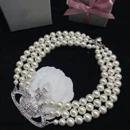 Biżuteria Projektantka Kobiety Modny Metal Pearl Naszyjnik Złoty naszyjnik Znakomite akcesoria Świąteczne Znakomite Prezenty Valen
