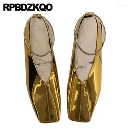 Повседневная обувь модное металлическое кольцо зеркало подиум -дизайнерское дизайнерское лента лодыжки на лодыжке корейский металлический y2k женщины панк -квадратный панк -носок рок современный