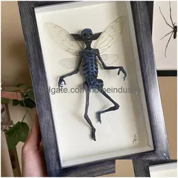 Oggetti decorativi Figurine decorazioni per la casa gotica Mummified Scheletro Stregone Stitchy Statue Statue Frame Display Display Painting Drop Dhxdo