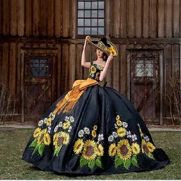 Charro Black Ball Suknia Quinceanera Sukienki słonecznika haft z ramion satynowy satynowy Słodka 16 sukienka Meksykańska meksykańska de 15 anos 2024