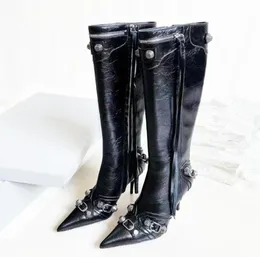 Designer Boots High Women Heels Sapatos Cagole Couather Stud Fivela Termana lateral Zipper Ponto Dedo Steletto Heels2106027