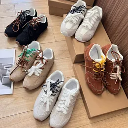 530 SL Suede and Mesh Sneakers män Kvinnor Sneakers White Brown Khaki Outdoor Trainers Jogging Running Shoe