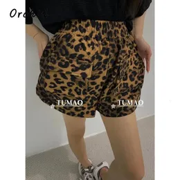 Womens Casual Style Harajuku Elastic Taille Jeans Vintage Ästhetik Lose gewaschene Shorts Y2K Leopard Punk Baggy Denim 240530