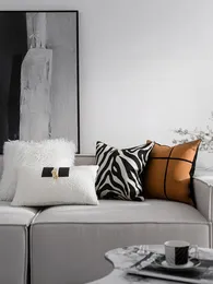 Croker koń High End rzut poduszka poduszka nowoczesna sztuka luksusowy europejski styl sofy na kanapie villa bez rdzenia 240521