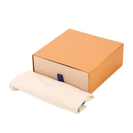 Mode Bag Make -up -Tasche Dinnertasche Original Box Dust Bag Make up den Unterschied besonderen Eingang