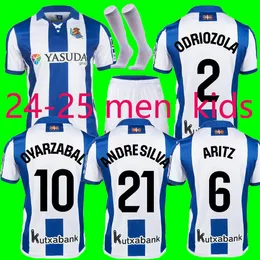 2024 2025 Real Sociedad Soccer Trikots Männer Set Kinder Barrene Merino Carlos Fdez Carlos Nehmen