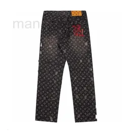 Mäns jeans designer underhållning sport jeans motorcykel broderi perforerade jeans tryckt lapptäcke blossade jeans broderade smala fit high street jeans wbg6