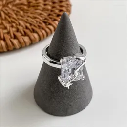 Кластерные кольца S925 Серебряная серебряная версия модная щедрая щедрая сахарная мода Hexagram Shining Ring Retro Ins Wind Blogger