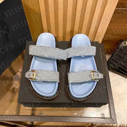 Designer Designer Sandals Flat Comfort Slides Slompo di sandalo Slifori neri Blu denim beige tela di lusso signore estate in spiaggia piattaforma di moda piattaforma da donna scarpe
