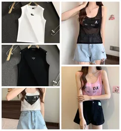 2024 Summer White Women Crop Top ricamo sexy fuori spalla Black Black Top Top Casual Sleevelersless Shirts