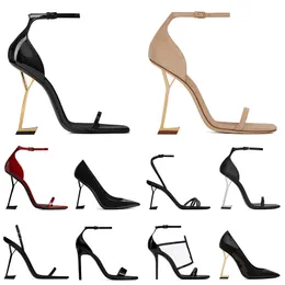 2022 sapatos de luxo feminino designer de salto alto couro envernizado tom de ouro triplo camurça preta feminina senhora moda sandálias festa casamento bombas de escritório