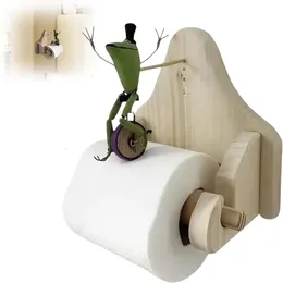 개구리 타기 자전거 화장지 홀더 나무 재미있는 벽 장착 개구리 롤 페이퍼 홀더 240531