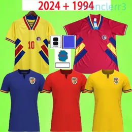 2024 Tasarımcı Romanya Futbol Formaları 25 Evde Dragusin Stanciu Puscas Alibec Mihaila 94 Vintage gömlek Retro 1994 Hagi Popescu Raducioiu Tanaz