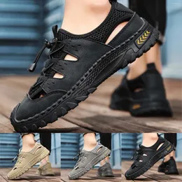 Lässige Schuhe Herren im Freien Sport ohne Slip -Wanderung Anti -Kollisionsloch atmungsaktive Herren Sandalen auf