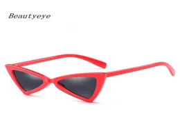 Beachyeye carini occhiali da sole sexy gatto retrò donna piccola bianca nera 2020 triangolo vintage occhiali da sole economici rossi femmina UV40019890941