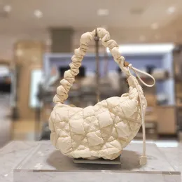★送料・関税込★DEINET★CLOUD MIDDLE SHOULDER BAG★バッグ★ ac7ed743-b867-477b-80cd-