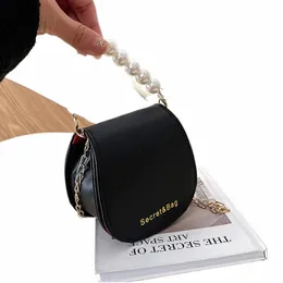 New Elegant Women Mini Handbags Shoulder Menger Bag Portable Chain Bags Girl Pearl Crossbody Rhombus Small Square Bag V9dY From 7 56 DHgate