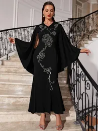 Ubranie etniczne Dubai Abaya Muzułmańskie kobiety Cloak Cape Sleeve Haft Long Maxi Dress Turkey Eid Ramadan Kaftan Islam Evening Party Caftan