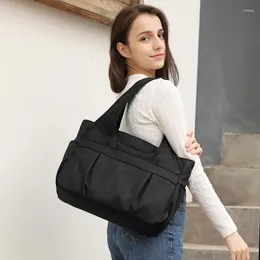 Väska mode kvinnor nylon handväskor stor kapacitet designer damer axel hög kvalitet kvinnlig tote casual messenger väskor