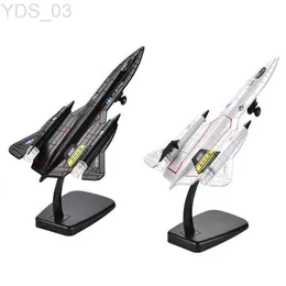 Aircraft Modle Alloy SR-71 Blackbird strategiczny bombowca myśliwca rozpoznawcza samolot samolot samolot samolot bitewny Model dźwięk i lekki prezent dla dzieci YQ240401