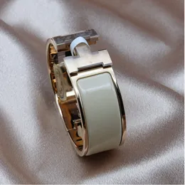 Designer Jewllery Armband Silver Rose Gold Armband Classic Armband Fashion Mens and Womens Armband 18K Gold Jewelry Valentines Day Dhgatr Gift