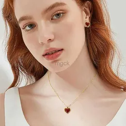 Pendant Necklaces Carnelian Crystal Heart Necklace Raw Stone Healing Crystals Dainty Heart Gemstone Pendant Necklace Anniversary Birthday Gift 240330