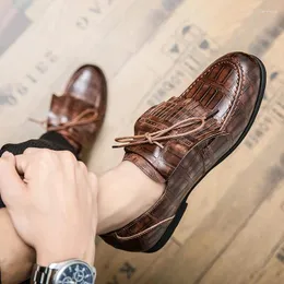 Casual Shoes Plus Size 38-48 Men Leather Tassel Loafers Pointed Toe British Style Vintage Carving Wingtips Brogues Slip On Flats