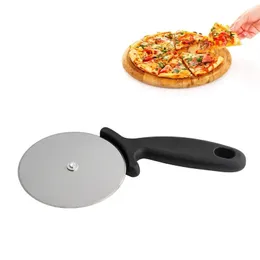 2024 Novo roda de cortador de pizza de rolos de aço inoxidável 9 cm grande pizza de pizza de corte de pizza de panificação de panificação com conveniência Gadget de cozinha de cozinha inoxidável
