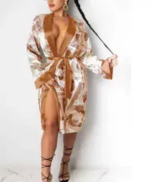 S7RE Sexy Pyjamas Damen Satin -Robe Trendy Dollar Print Long Sleeve Silky Kimono Bademantel Nachtwäsche mit Gürtel 2404101