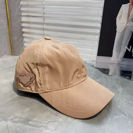 Lyxdesigner alfabetet baseball cap kvinnors hatt mäns sol block hatt mode casual design fyrkant hatt 3 färg broderad tvätt solskyddsmedel vackert