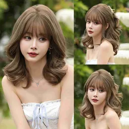 Synthetic Wigs NAMM Light Brown Women Wig for Women Daily Party Short Wavy Wigs Synthetic Wigs with Fluffy Bangs Heat Resistant Lolita Cosplay Y240401