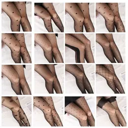 Sexiga strumpor Sexig plus -storlek Kvinntäv Ic Liten runda dot Silk Socks Thin Retro Artificial Tattoo Silk Socks Pantyhose Womens Hoses Y240401