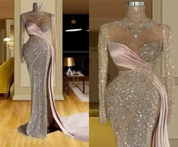 2022 Yan Bölünmüş Seksi Denizkızı Prom Elbiseler Işıltılı Kristal Boncuklu Yüksek Boyun Uzun Kollu Akşam Elbise Kadın Arapça Özel Fırsatlar3578640