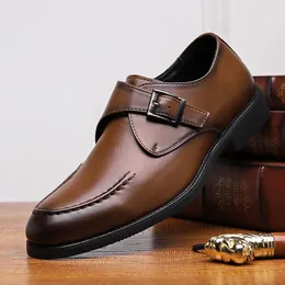 Sapatos casuais de couro de negócios homens de borracha respirável vestido formal masculino escritório casamento sapatos preto mocassin homme 38-48