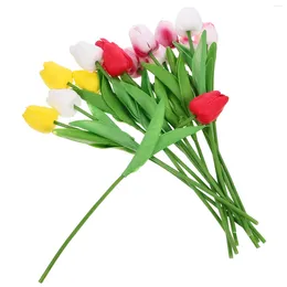 Flores decorativas 15 PCS Simulado Tulip Simulação Tulipas Bouquet Decoração de Casamento Planta Mini Ornamento Fornecimento Doméstico Pu Adornar Noiva Casa