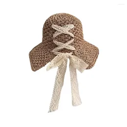 Berets Classic Beach Hat Women Women Ducket Straw Bowknot Round Round Dome Sun Fashion Association