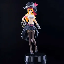 Anime Manga 19CM Anime One Piece Action Figure Nami Nico Vestiti neri Costume da bagno Ragazze sexy Figurine PVC Modello da collezione Giocattolo Regalo per bambini 240401