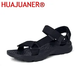 Fashion Outdoor Lightweight EVA Sole Breathable Sandy Beach Men Sandals Garden Shoes Summer High Quality Clogs Big Size 240322