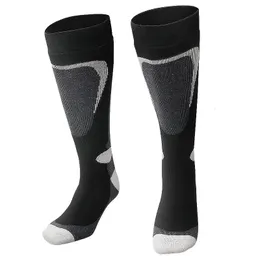 Copozz SKARKI SKI GRYCH BAWECZNE SPORTY Snowboard Roweing Socks Socks Mężczyźni Kobiety Whill Wailer Absorption Wysokie Sprawy Elastyczne 240322