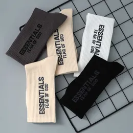 Socken Strumpfwaren ES-Buchstabe trendige Markensocken für Männer und Frauen in trendigen Sommersport-Skateboard-Khaki-Farben, lange Socken