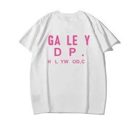 Gallary Dept Mens T Shirt قصيرة الأكمام تي شيرت جودة عالية الجودة مصمم القطن خطاب طباعة الرقبة طباعة الرجال والنساء مع نفس الفقرة الصيف tshirt