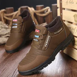 Casual Shoes Men Winter Keep Warm Leather Safety Walking Footwear Sneakers Man With Fur Plus Trainers Chaussure Homme