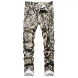 Calças de brim masculinas moda primavera camuflagem impressão streetwear fino ajuste punk pintado estiramento na moda bolso denim calças de carga