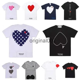 2024 Play Mens t Shirt Designer Red Commes Heart Women Garcons s Badge Des Quanlity Ts Cotton Cdg Embroidery Short Sleeve gl