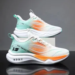 Designer sneakers män löparskor svart orange mörkblå grön andas klassisk bekväm utomhus mjuk sport zapatos mens tränare